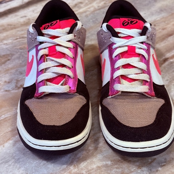 Women’s Vintage NIKE Dunk low 6.0 black/pink flash 314141-002. Size 7.5 - Picture 3 of 8